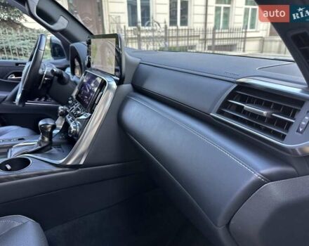 Сірий Лексус ЛХ, об'ємом двигуна 3.35 л та пробігом 29 тис. км за 119900 $, фото 64 на Automoto.ua