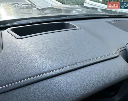 Сірий Лексус ЛХ, об'ємом двигуна 3.35 л та пробігом 29 тис. км за 119900 $, фото 45 на Automoto.ua