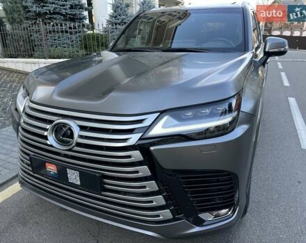 Сірий Лексус ЛХ, об'ємом двигуна 3.35 л та пробігом 29 тис. км за 119900 $, фото 3 на Automoto.ua