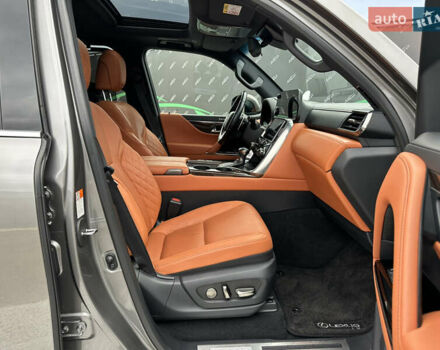 Серый Лексус ЛХ, объемом двигателя 3.45 л и пробегом 88 тыс. км за 124999 $, фото 26 на Automoto.ua