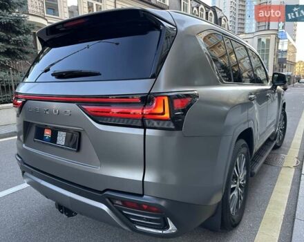Сірий Лексус ЛХ, об'ємом двигуна 3.35 л та пробігом 29 тис. км за 119900 $, фото 12 на Automoto.ua