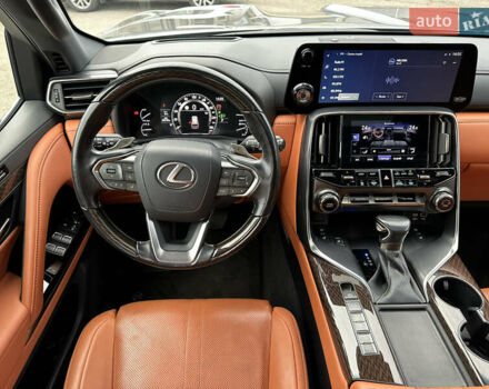Серый Лексус ЛХ, объемом двигателя 3.45 л и пробегом 88 тыс. км за 124999 $, фото 24 на Automoto.ua