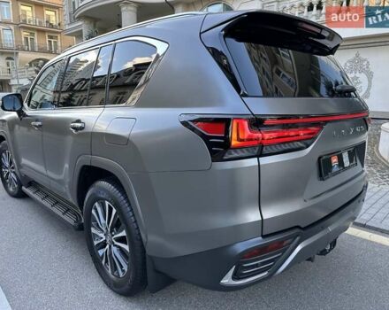 Сірий Лексус ЛХ, об'ємом двигуна 3.35 л та пробігом 29 тис. км за 119900 $, фото 8 на Automoto.ua
