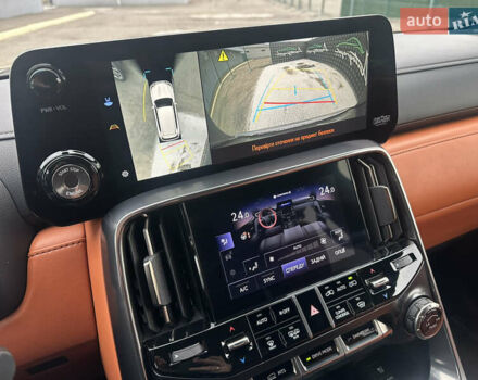 Серый Лексус ЛХ, объемом двигателя 3.45 л и пробегом 88 тыс. км за 124999 $, фото 41 на Automoto.ua