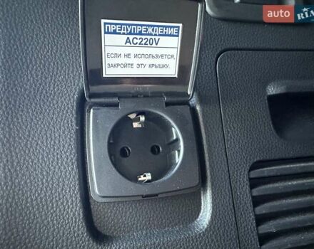 Сірий Лексус ЛХ, об'ємом двигуна 3.35 л та пробігом 29 тис. км за 119900 $, фото 89 на Automoto.ua