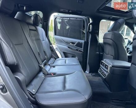 Сірий Лексус ЛХ, об'ємом двигуна 3.35 л та пробігом 29 тис. км за 119900 $, фото 82 на Automoto.ua