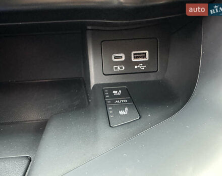 Серый Лексус ЛХ, объемом двигателя 3.45 л и пробегом 88 тыс. км за 124999 $, фото 14 на Automoto.ua