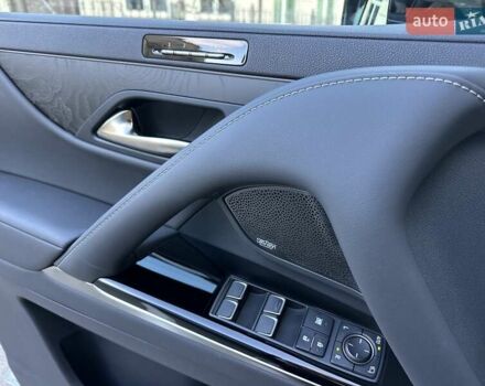 Сірий Лексус ЛХ, об'ємом двигуна 3.35 л та пробігом 29 тис. км за 119900 $, фото 38 на Automoto.ua