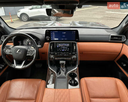 Серый Лексус ЛХ, объемом двигателя 3.45 л и пробегом 88 тыс. км за 124999 $, фото 23 на Automoto.ua