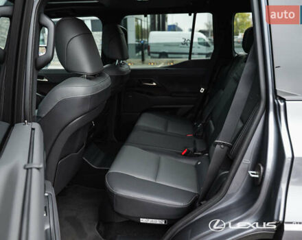 Сірий Лексус ЛХ, об'ємом двигуна 3.45 л та пробігом 3 тис. км за 93081 $, фото 20 на Automoto.ua