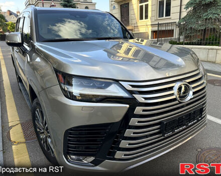 Серый Лексус ЛХ, объемом двигателя 3.3 л и пробегом 16 тыс. км за 125900 $, фото 7 на Automoto.ua