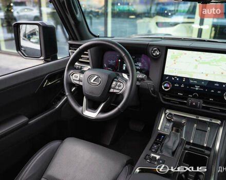 Сірий Лексус ЛХ, об'ємом двигуна 3.45 л та пробігом 3 тис. км за 93081 $, фото 21 на Automoto.ua