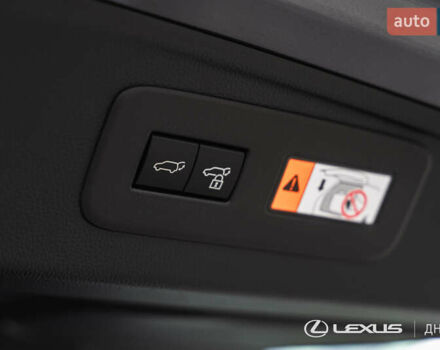 Сірий Лексус ЛХ, об'ємом двигуна 3.45 л та пробігом 3 тис. км за 93081 $, фото 49 на Automoto.ua