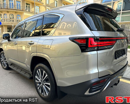 Серый Лексус ЛХ, объемом двигателя 3.3 л и пробегом 16 тыс. км за 125900 $, фото 3 на Automoto.ua