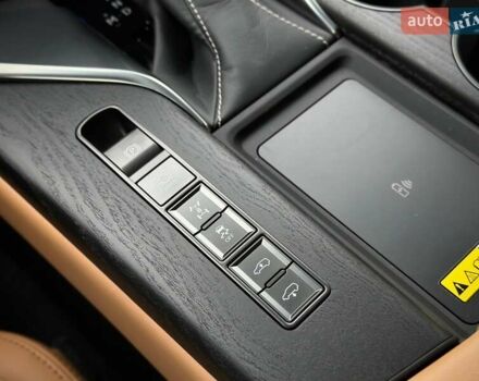 Сірий Лексус ЛХ, об'ємом двигуна 3.35 л та пробігом 2 тис. км за 135500 $, фото 66 на Automoto.ua