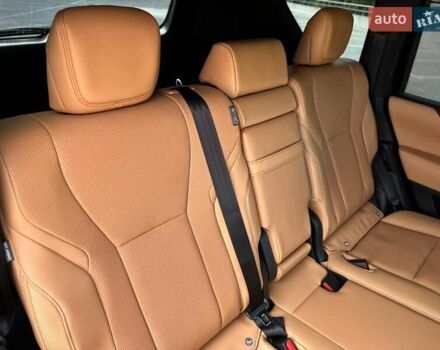 Сірий Лексус ЛХ, об'ємом двигуна 3.35 л та пробігом 2 тис. км за 135500 $, фото 52 на Automoto.ua