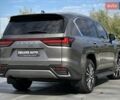 Сірий Лексус ЛХ, об'ємом двигуна 3.35 л та пробігом 2 тис. км за 135500 $, фото 33 на Automoto.ua