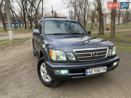 Лексус ЛХ 2004 в Кривом Роге на Automoto.ua Серый Лексус ЛХ, объемом двигателя 4.66 л и пробегом 276 тыс. км за 15500 $, фото 1 на Automoto.ua