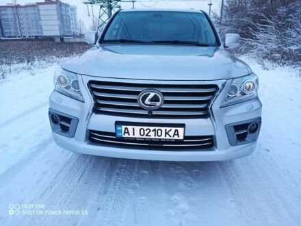 Серый Лексус ЛХ, объемом двигателя 5.7 л и пробегом 190 тыс. км за 28500 $, фото 1 на Automoto.ua