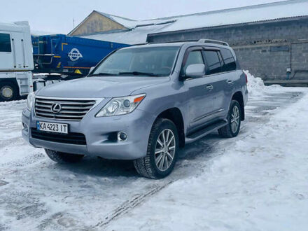 Серый Лексус ЛХ, объемом двигателя 5.7 л и пробегом 295 тыс. км за 20999 $, фото 1 на Automoto.ua