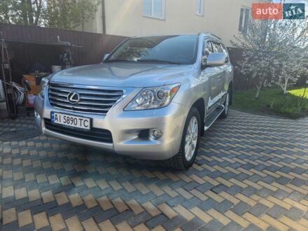 Сірий Лексус ЛХ, об'ємом двигуна 5.7 л та пробігом 316 тис. км за 22200 $, фото 1 на Automoto.ua