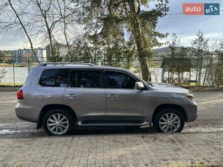 Лексус ЛХ 2008 в Львове на Automoto.ua Серый Лексус ЛХ, объемом двигателя 5.66 л и пробегом 186 тыс. км за 29700 $, фото 1 на Automoto.ua