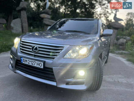 Лексус ЛХ 2011 в Коростышеве на Automoto.ua Серый Лексус ЛХ, объемом двигателя 5.66 л и пробегом 250 тыс. км за 29000 $, фото 1 на Automoto.ua