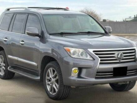 Серый Лексус ЛХ, объемом двигателя 5.7 л и пробегом 99 тыс. км за 4500 $, фото 1 на Automoto.ua
