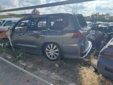 Серый Лексус ЛХ, объемом двигателя 4.5 л и пробегом 1 тыс. км за 9500 $, фото 1 на Automoto.ua