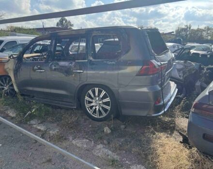 Сірий Лексус ЛХ, об'ємом двигуна 4.5 л та пробігом 1 тис. км за 9500 $, фото 1 на Automoto.ua