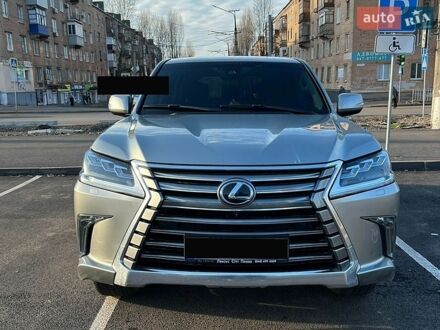 Сірий Лексус ЛХ, об'ємом двигуна 4.46 л та пробігом 270 тис. км за 53000 $, фото 1 на Automoto.ua