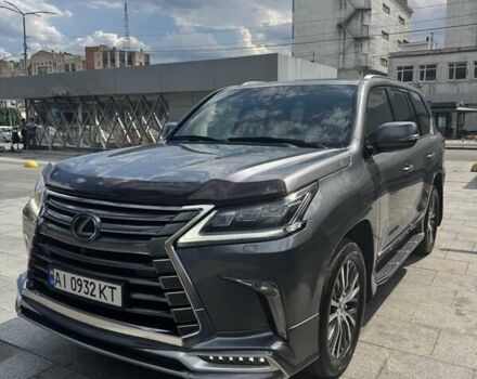 Сірий Лексус ЛХ, об'ємом двигуна 4.46 л та пробігом 183 тис. км за 68000 $, фото 1 на Automoto.ua