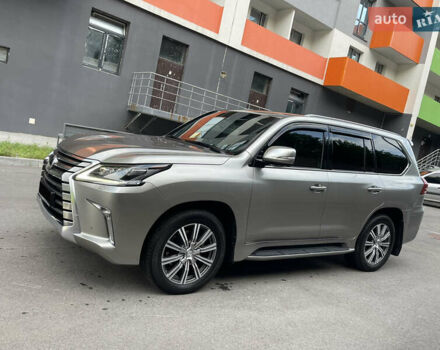 Серый Лексус ЛХ, объемом двигателя 4.46 л и пробегом 98 тыс. км за 81000 $, фото 1 на Automoto.ua