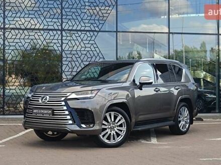 Лексус ЛХ 2021 в Киеве на Automoto.ua Серый Лексус ЛХ, объемом двигателя 3.45 л и пробегом 10 тыс. км за 127406 $, фото 1 на Automoto.ua
