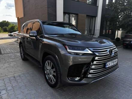 Лексус ЛХ 2022 в Черновцах на Automoto.ua Серый Лексус ЛХ, объемом двигателя 3.4 л и пробегом 34 тыс. км за 120000 $, фото 1 на Automoto.ua