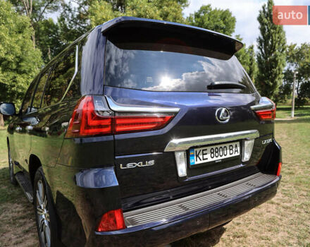 Синий Лексус ЛХ, объемом двигателя 5.66 л и пробегом 110 тыс. км за 59600 $, фото 6 на Automoto.ua