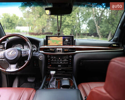Синий Лексус ЛХ, объемом двигателя 5.66 л и пробегом 110 тыс. км за 59600 $, фото 13 на Automoto.ua