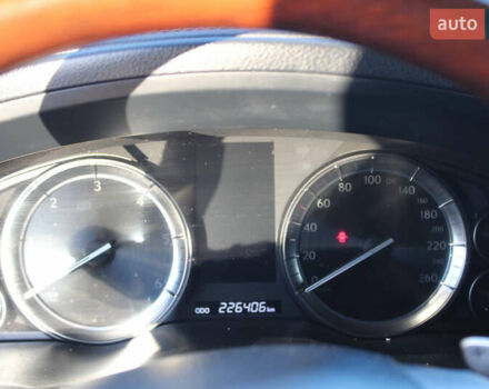 Синий Лексус ЛХ, объемом двигателя 4.46 л и пробегом 226 тыс. км за 68000 $, фото 14 на Automoto.ua