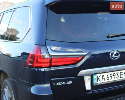 Синий Лексус ЛХ, объемом двигателя 4.46 л и пробегом 226 тыс. км за 68000 $, фото 7 на Automoto.ua