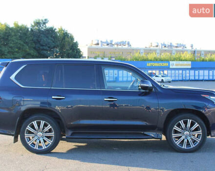 Синий Лексус ЛХ, объемом двигателя 4.46 л и пробегом 226 тыс. км за 68000 $, фото 2 на Automoto.ua