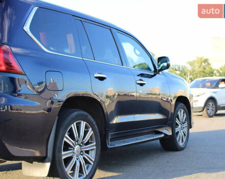 Синий Лексус ЛХ, объемом двигателя 4.46 л и пробегом 226 тыс. км за 68000 $, фото 4 на Automoto.ua