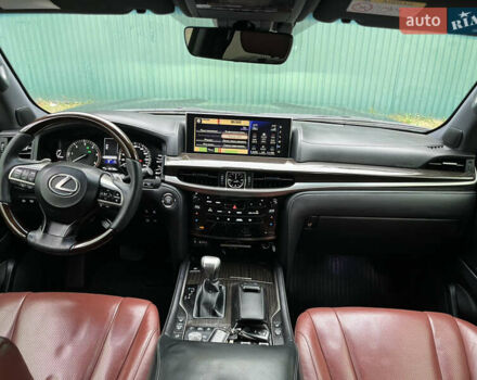 Синий Лексус ЛХ, объемом двигателя 4.46 л и пробегом 420 тыс. км за 55000 $, фото 7 на Automoto.ua