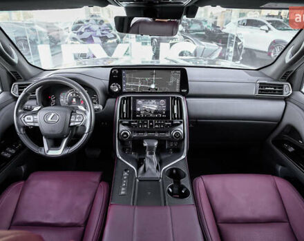 Зеленый Лексус ЛХ, объемом двигателя 3.35 л и пробегом 137 тыс. км за 90320 $, фото 7 на Automoto.ua