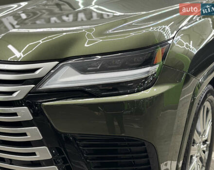 Зеленый Лексус ЛХ, объемом двигателя 3.5 л и пробегом 58 тыс. км за 124000 $, фото 2 на Automoto.ua