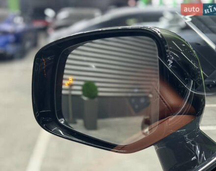 Зеленый Лексус ЛХ, объемом двигателя 3.5 л и пробегом 58 тыс. км за 124000 $, фото 4 на Automoto.ua