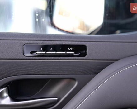 Зеленый Лексус ЛХ, объемом двигателя 3.35 л и пробегом 137 тыс. км за 90320 $, фото 15 на Automoto.ua