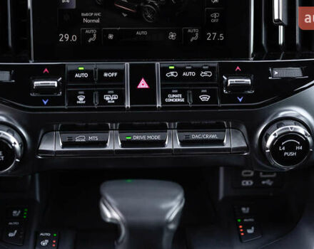 Зеленый Лексус ЛХ, объемом двигателя 3.35 л и пробегом 137 тыс. км за 90320 $, фото 35 на Automoto.ua