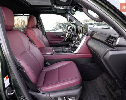 Зеленый Лексус ЛХ, объемом двигателя 3.35 л и пробегом 137 тыс. км за 90320 $, фото 5 на Automoto.ua