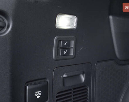 Зеленый Лексус ЛХ, объемом двигателя 3.35 л и пробегом 137 тыс. км за 90320 $, фото 10 на Automoto.ua