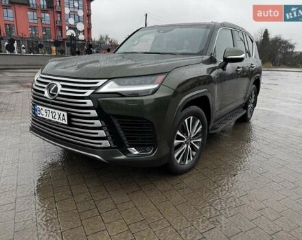 Зеленый Лексус ЛХ, объемом двигателя 3.35 л и пробегом 138 тыс. км за 91800 $, фото 3 на Automoto.ua